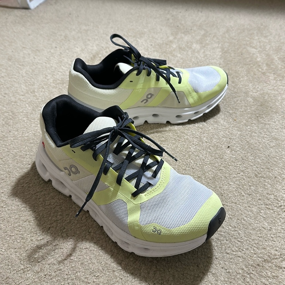 On Women’s Cloudrunner Shoe